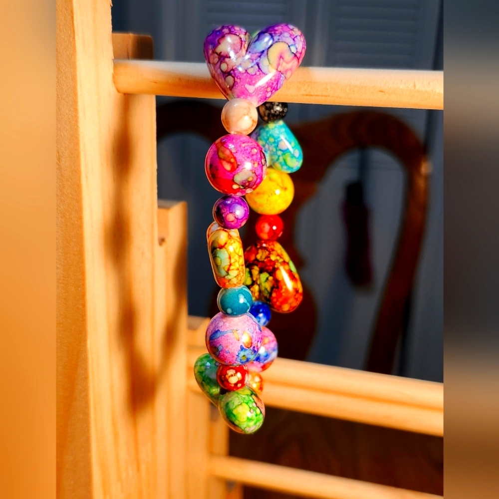 Handmade Multicolor Heart and Bead Bracelet - Item 095.